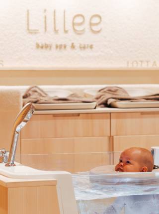 Lillee Baby Spa am Moar Gut Symbolfoto