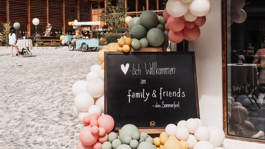 Sommerfest "family & friends" Symbolfoto